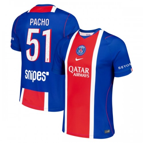 Maglia ufficiale Paris Saint Germain Pacho 51 Casa 2026-27 per Uomo Maglia ufficiale Paris Saint Germain Pacho 51 Casa 2026-27 per Uomo