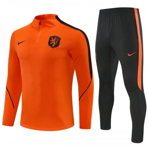 Paesi Bassi Orange Version Felpe da Allenamento Quarto-Zip 2026-27 per Uomo Paesi Bassi Orange Version Felpe da Allenamento Quarto-Zip 2026-27 per Uomo