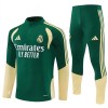Real Madrid Felpe da Allenamento Quarto-Zip 2026-27 Verde per Uomo Real Madrid Felpe da Allenamento Quarto-Zip 2026-27 Verde per Uomo
